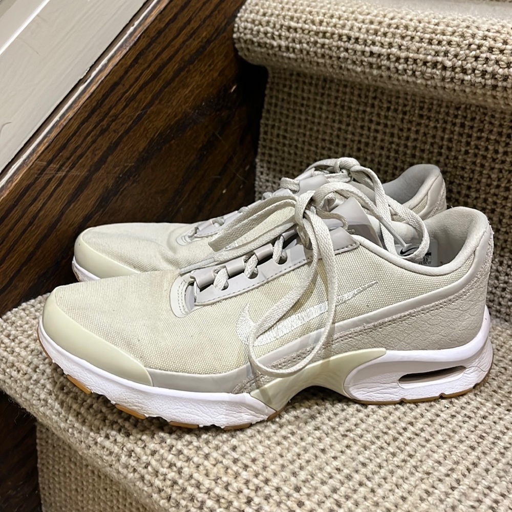 Nike Air
